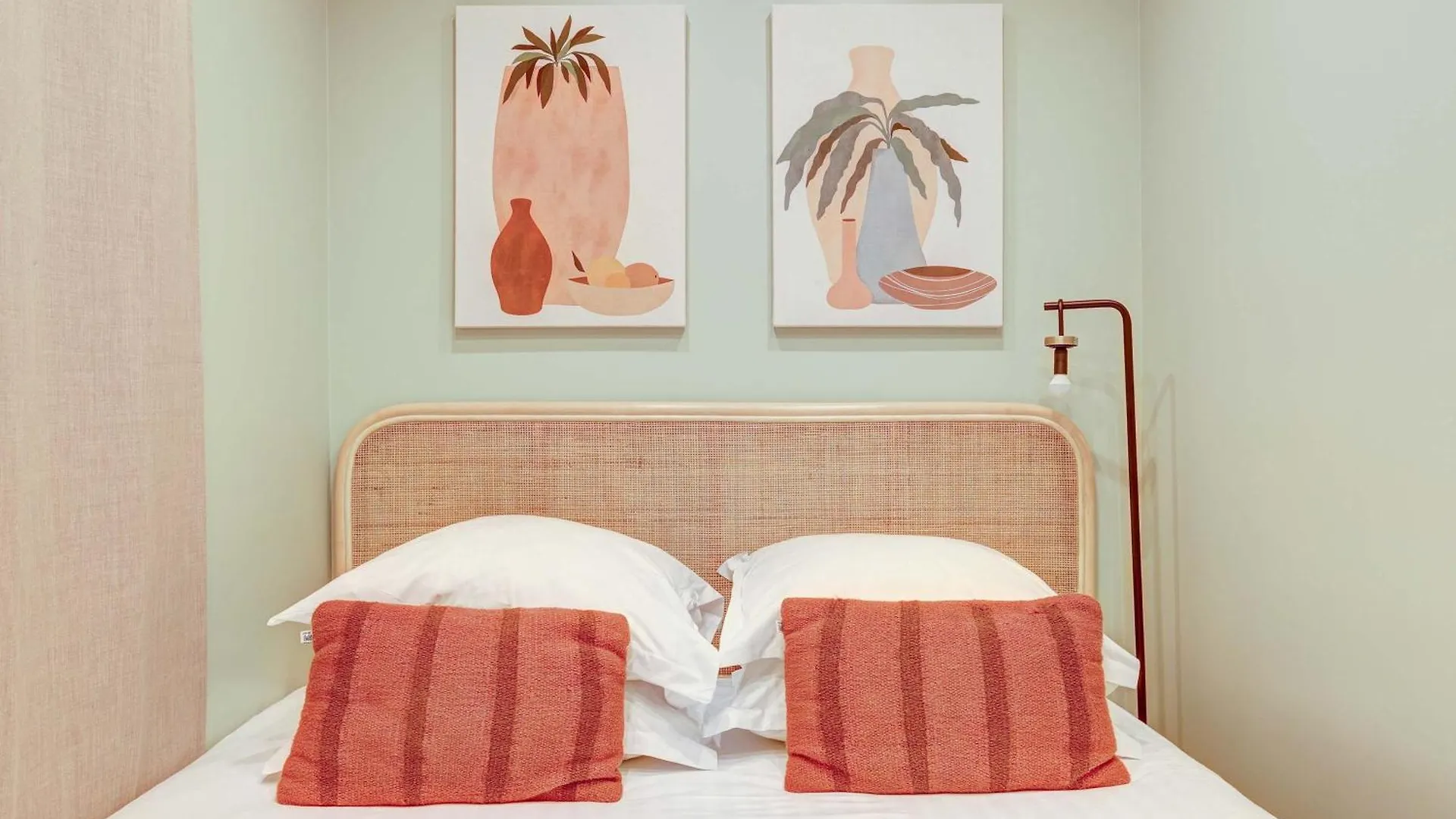 Place De La Nation Cozy 2Bd Duplex Paris 0*,  France